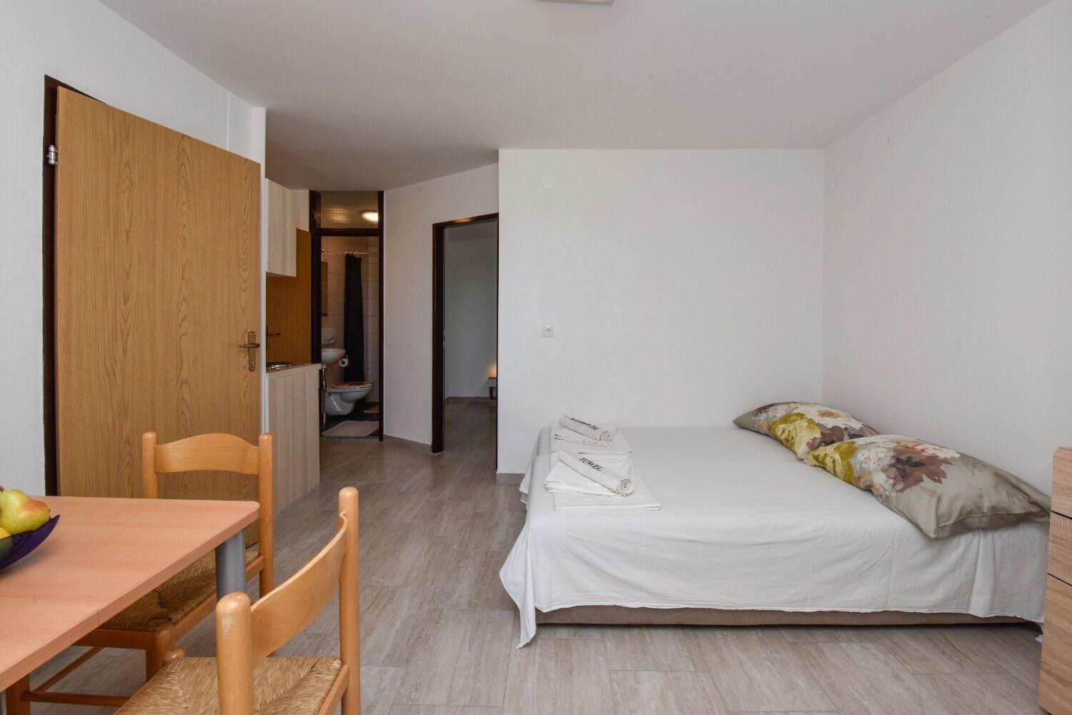 Apartments Mark - 200 M From Sea Novalja Exterior foto