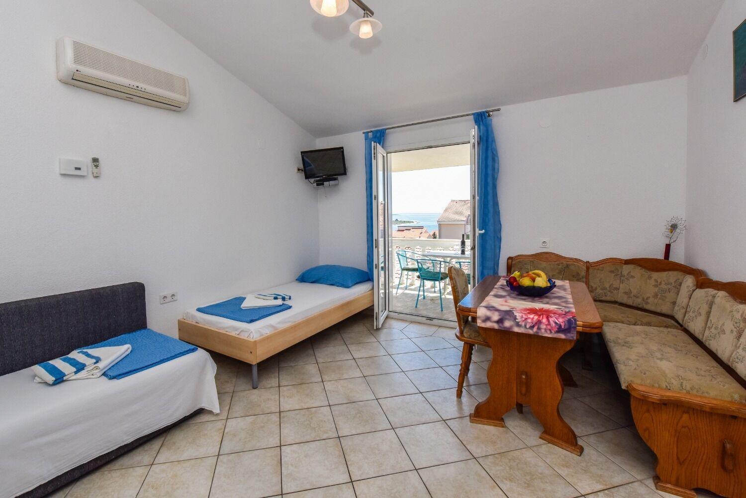 Apartments Mark - 200 M From Sea Novalja Exterior foto