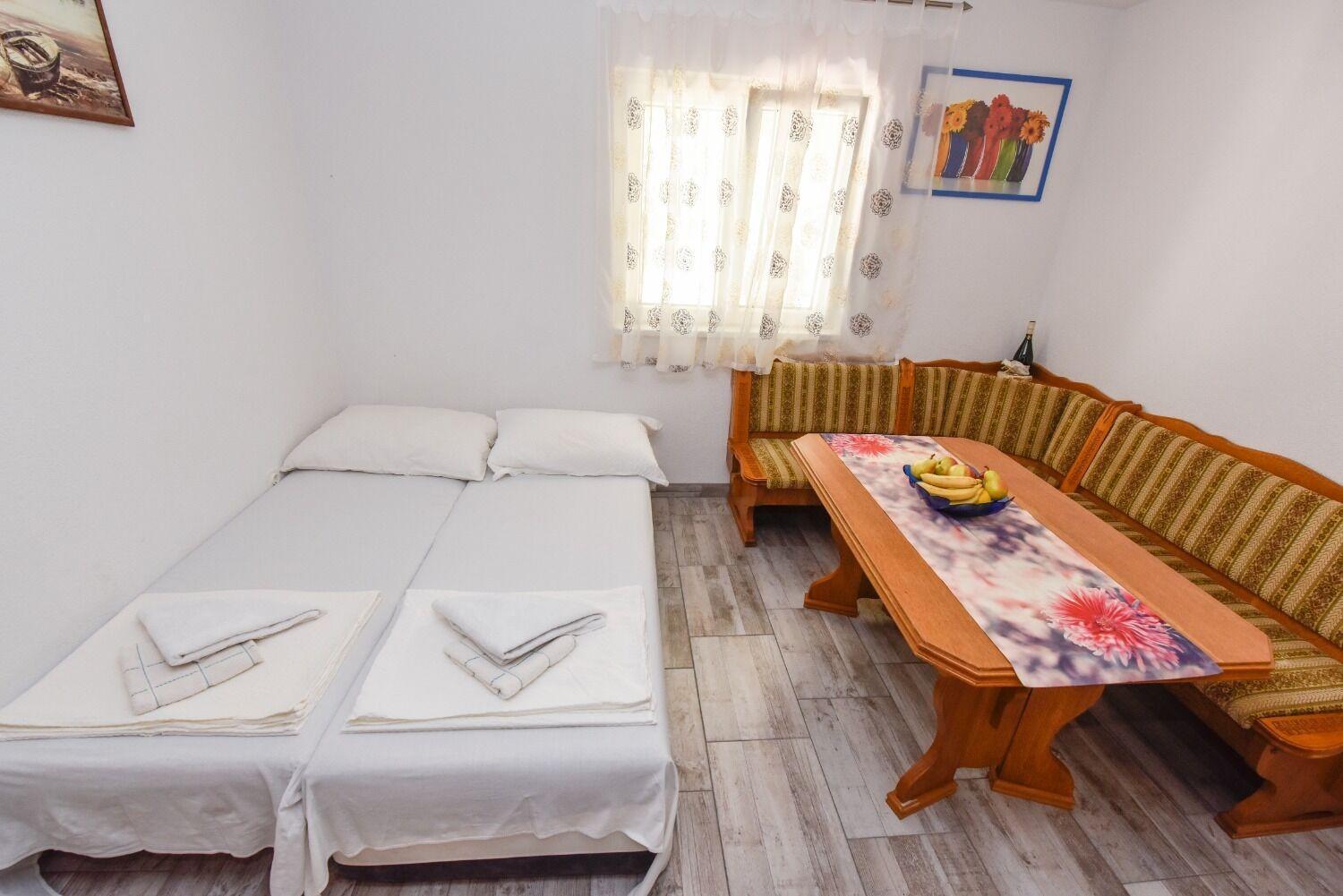 Apartments Mark - 200 M From Sea Novalja Exterior foto